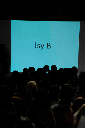 Isy B 001