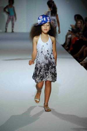 Kids Fashion show0044