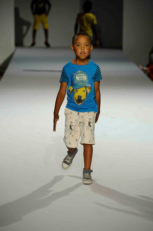 Kids Fashion show0128