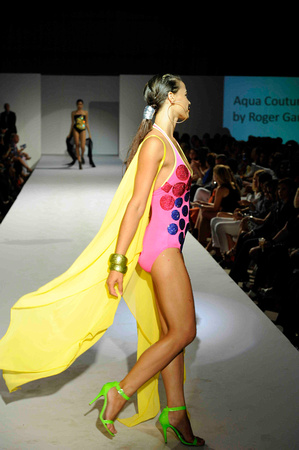 Aqua Couture0243