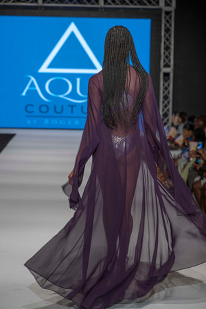 Aqua Couture 0016