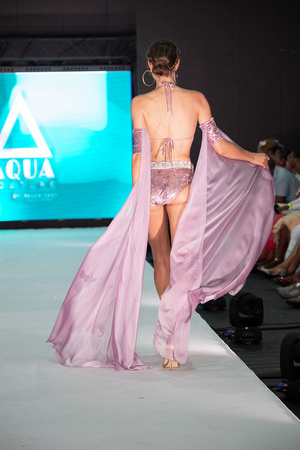 Aqua Couture by 040Roger Gary