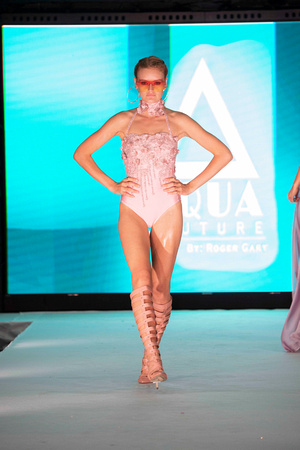 Aqua Couture by 046Roger Gary